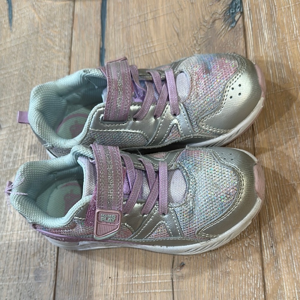 Stride Rite Gray and Nike - Picture 4 of 7